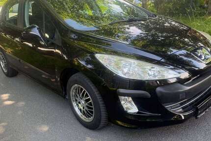 Peugeot 308 149.000 km 3.000 &euro; Lage 32791