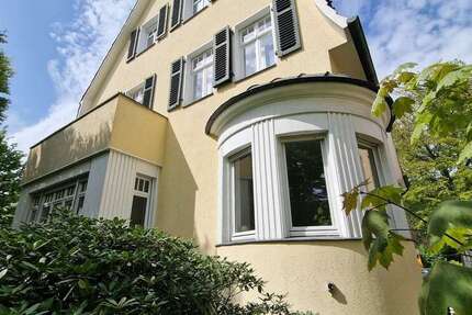 Haus Gütersloh - 7 Zimmer, 217 m&sup2;, 450.000&euro; | Angebot:26929259