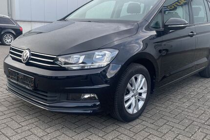 VW Touran 102.300 km 18.970 &euro; Wadersloh 59329