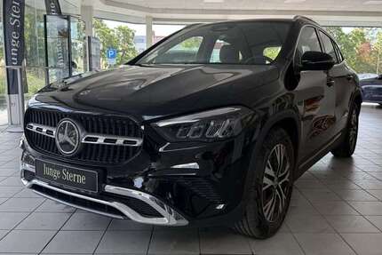 Mercedes-Benz GLA 180 14.320 km 32.240 &euro; Rheda-Wiedenbrück 33378
