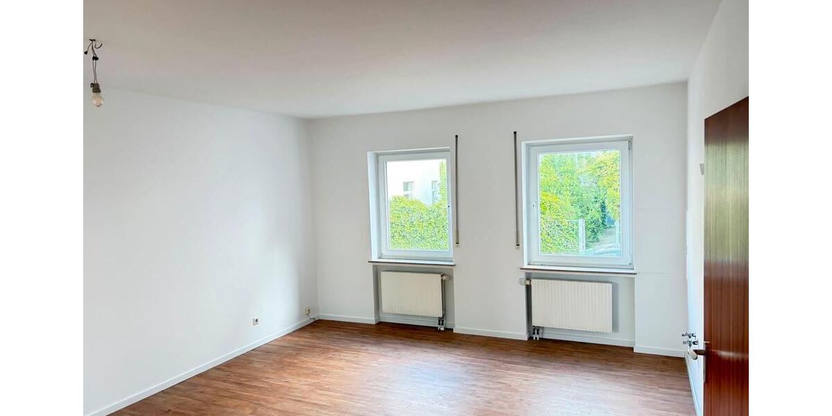 Hochparterre Bielefeld Schildesche - 1 Zimmer, 37 m&sup2;, 144.000&euro; | Angebot:27436388