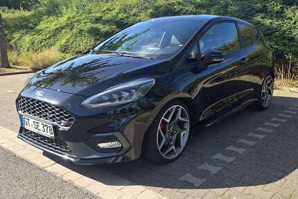 Ford Fiesta 24.600 km 17.990 &euro; Rheda-Wiedenbrück 33378