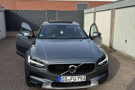 Volvo V90 Cross Country 165.000 km 27.500 &euro; bad rothefenlde 49214