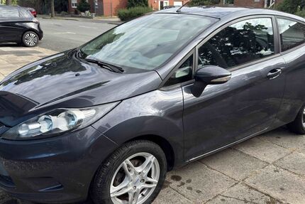 Ford Fiesta 108.200 km 2.699 &euro; Harsewinkel 33428