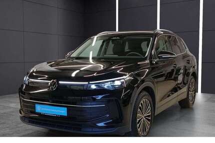 VW Tiguan 25.735 km 29.935 &euro; Bielefeld 33613