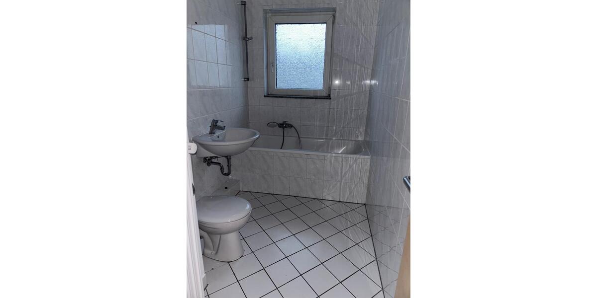 Etagenwohnung Bielefeld Schildesche - 4 Zimmer, 85 m&sup2;, 795&euro; | Angebot:21361533