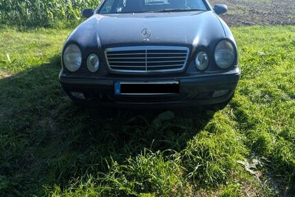 Mercedes-Benz CLK 230 199.000 km 3.999 &euro; Rietberg 33397