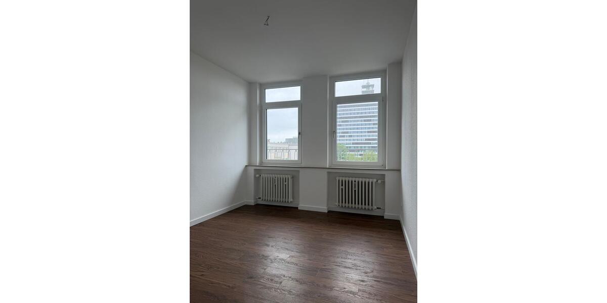 Etagenwohnung Bielefeld - 3 Zimmer, 92 m&sup2;, 1.285&euro; | Angebot:26663161