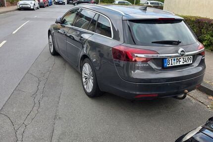 Opel Insignia 93.500 km 7.990 &euro; Bielefeld 33602