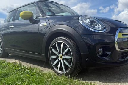 Mini Cooper SE 62.000 km 19.500 &euro; Bielefeld 33619