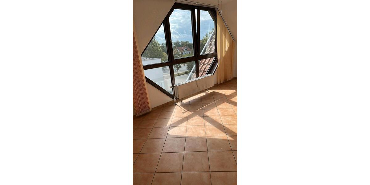 Dachgeschoßwohnung Enger - 2 Zimmer, 51 m&sup2;, 109.000&euro; | Angebot:27438492