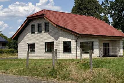 Haus Erwitte - 3 Zimmer, 114 m&sup2;, 749.000&euro; | Angebot:27108578