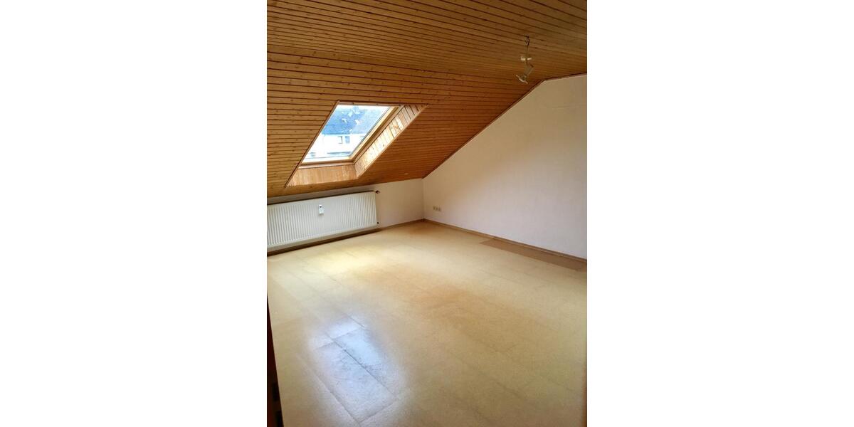 Dachgeschoßwohnung Bielefeld Heepen - 3 Zimmer, 70 m&sup2;, 130.000&euro; | Angebot:26877296