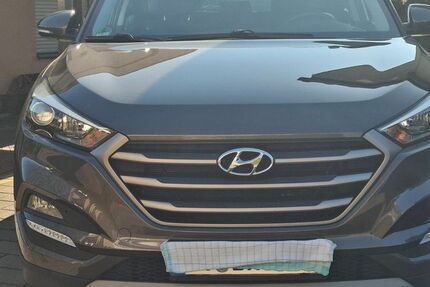 Hyundai TUCSON 122.500 km 13.250 &euro; Verl 33415