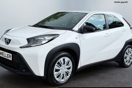 Toyota Aygo (X) 15.676 km 16.480 &euro; Bielefeld 33609