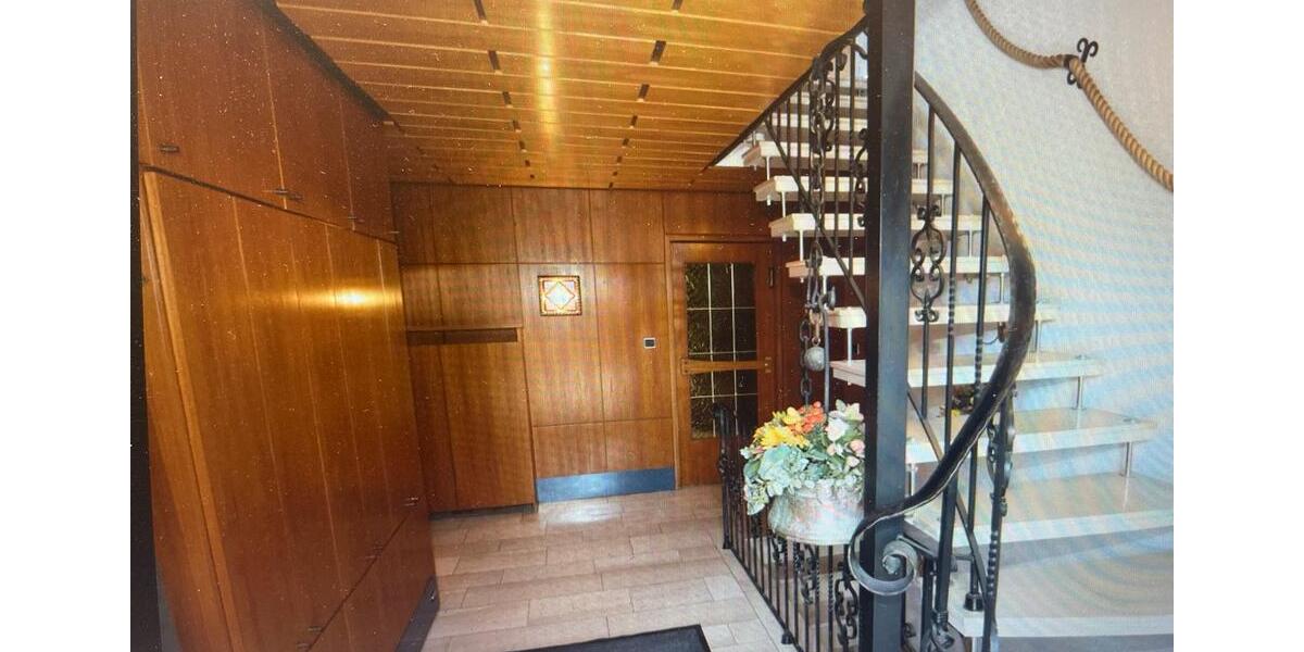 Doppelhaushälfte Ennigerloh - 10 Zimmer, 230 m&sup2;, 299.000&euro; | Angebot:27416407