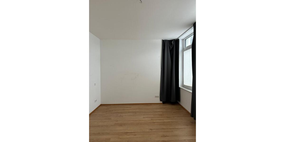 Etagenwohnung Bielefeld - 2 Zimmer, 71 m&sup2;, 855&euro; | Angebot:25584432