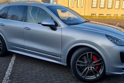 Porsche Cayenne 171.000 km 31.699 &euro; Bielefeld 33689