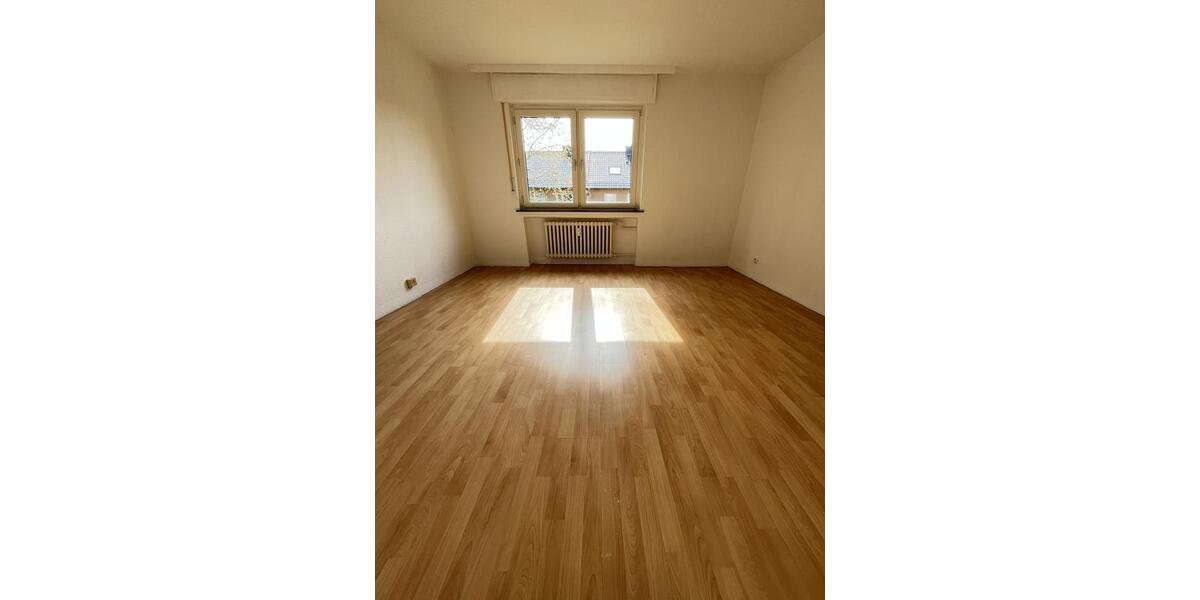 Etagenwohnung Beckum - 3 Zimmer, 96 m&sup2;, 650&euro; | Angebot:26166782
