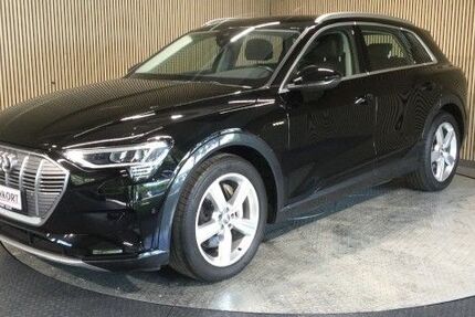 Audi e-tron 49.318 km 35.950 &euro; Oelde 59302