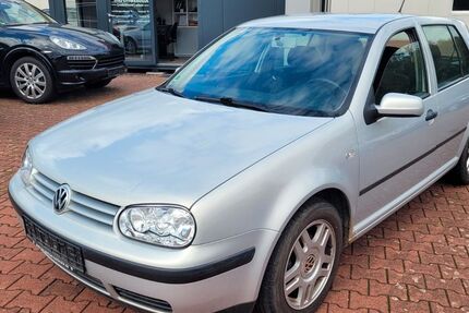 VW Golf 295.083 km 2.200 &euro; Halle (Westfalen) 33790