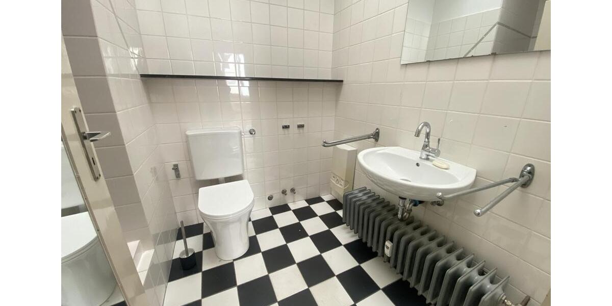 Etagenwohnung Bielefeld Schildesche - 3 Zimmer, 103 m&sup2;, 1.200&euro; | Angebot:26464147