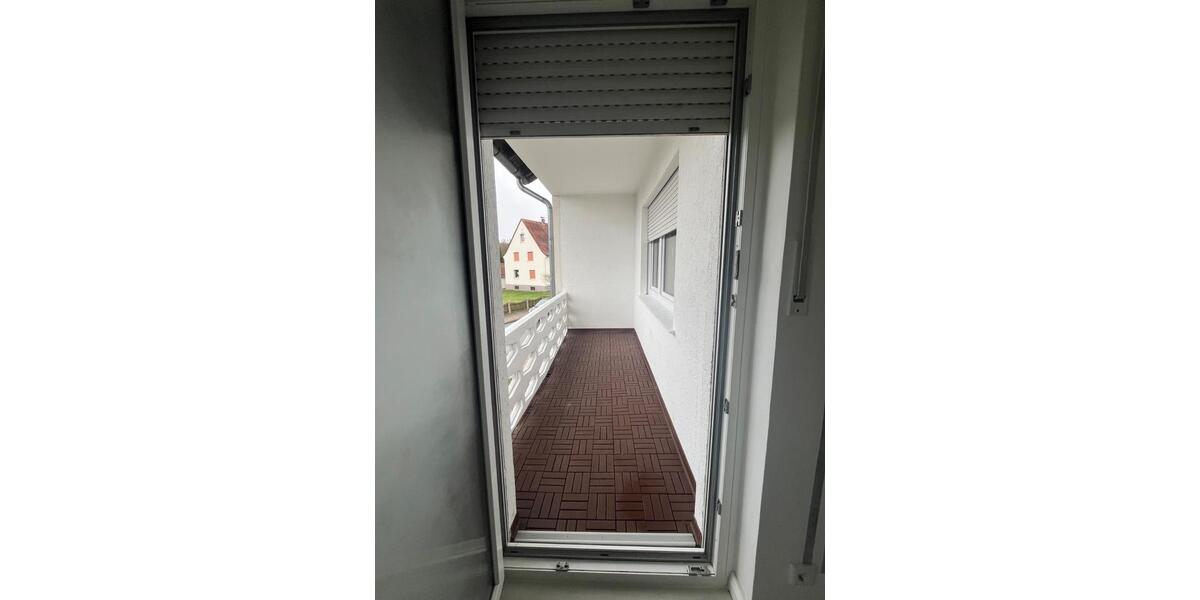 Etagenwohnung Bielefeld Jöllenbeck - 3 Zimmer, 83 m&sup2;, 260.000&euro; | Angebot:27429966