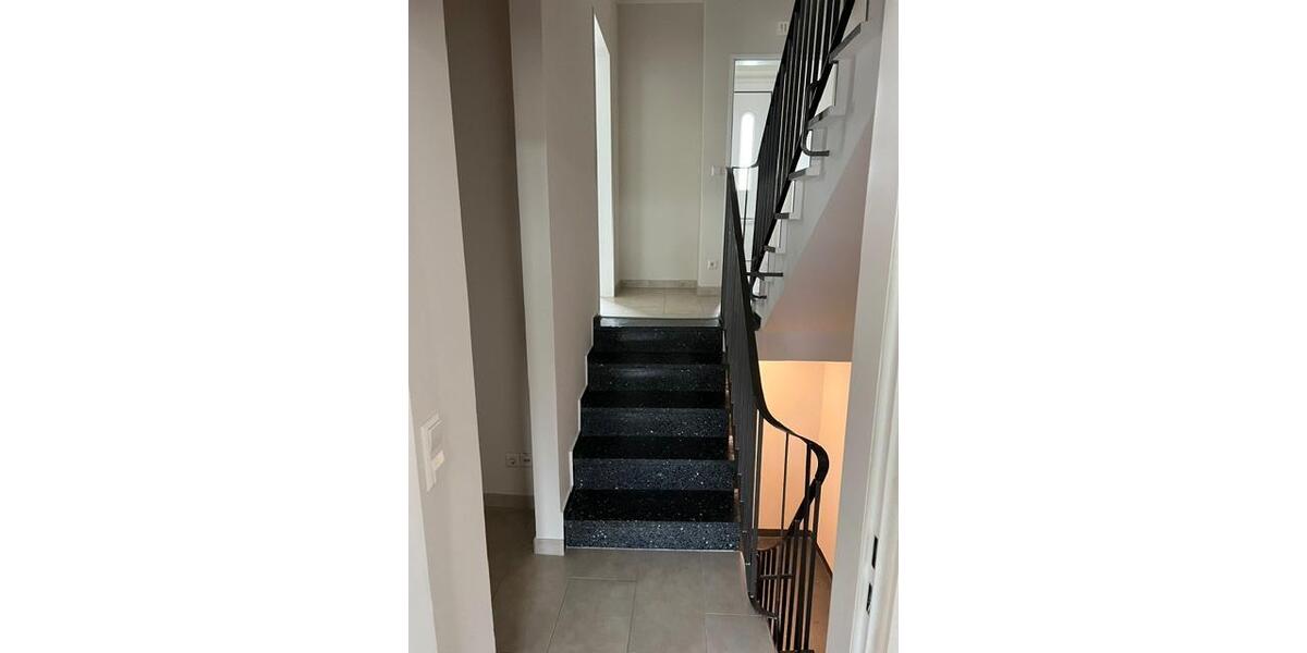 Maisonettenwohnung Gütersloh - 4 Zimmer, 83 m&sup2;, 229.000&euro; | Angebot:27438488