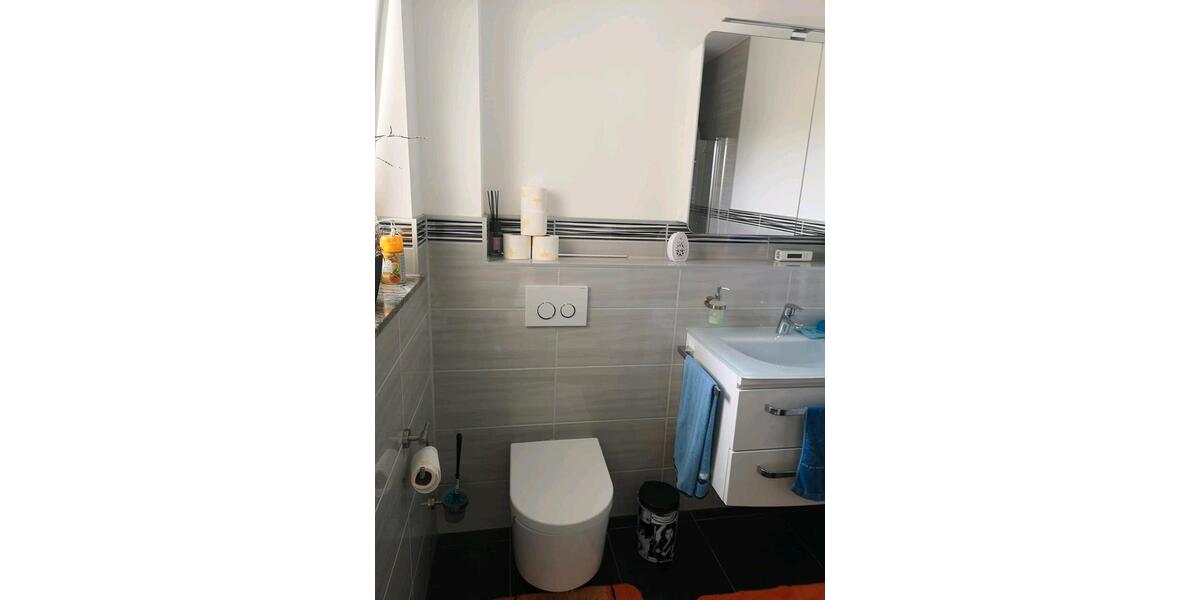Einfamilienhaus Lage - 7 Zimmer, 150 m&sup2;, 550.000&euro; | Angebot:27287422