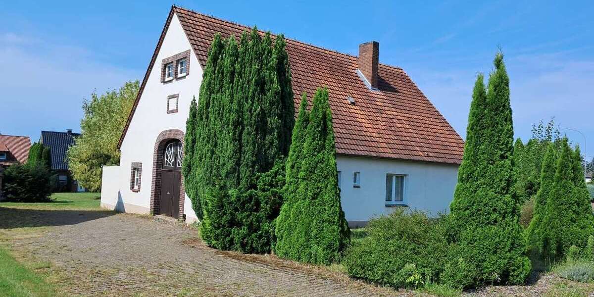 Einfamilienhaus Halle (Westf.) - 6 Zimmer, 148 m&sup2;, 239.000&euro; | Angebot:22199182