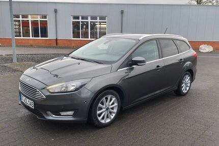 Ford Focus 69.600 km 8.900 &euro; Verl 33415