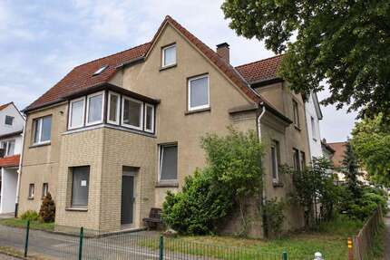 Haus Lage - 10 Zimmer, 182 m&sup2;, 50.000&euro; | Angebot:27473441