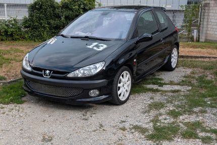 Peugeot 206 130.000 km 2.890 &euro; Bielefeld 33615