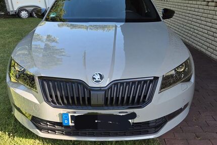Skoda Superb 66.275 km 24.950 &euro; Bielefeld 33659