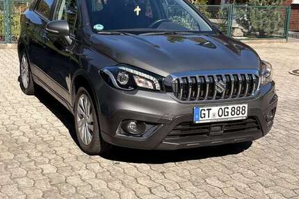 Suzuki SX4 S-Cross 60.000 km 15.400 &euro; Gütersloh 33330