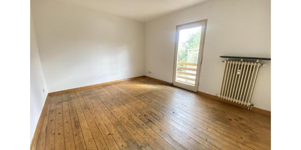 Etagenwohnung Bielefeld Schildesche - 3 Zimmer, 103 m&sup2;, 1.200&euro; | Angebot:26464147