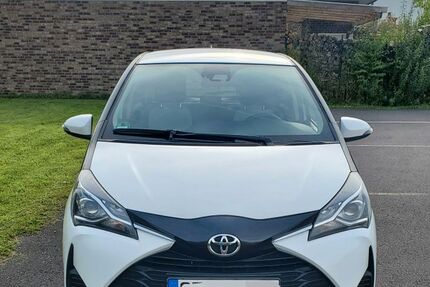 Toyota Yaris 25.000 km 12.500 &euro; Rheda-Wiedenbrück 33378
