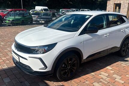 Opel Grandland (X) 11.950 km 21.450 &euro; Versmold 33775