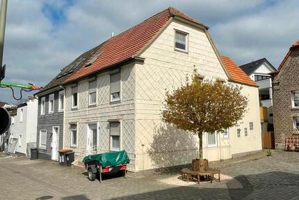 Haus Geseke - 10 Zimmer, 180 m&sup2;, 199.000&euro; | Angebot:27271658