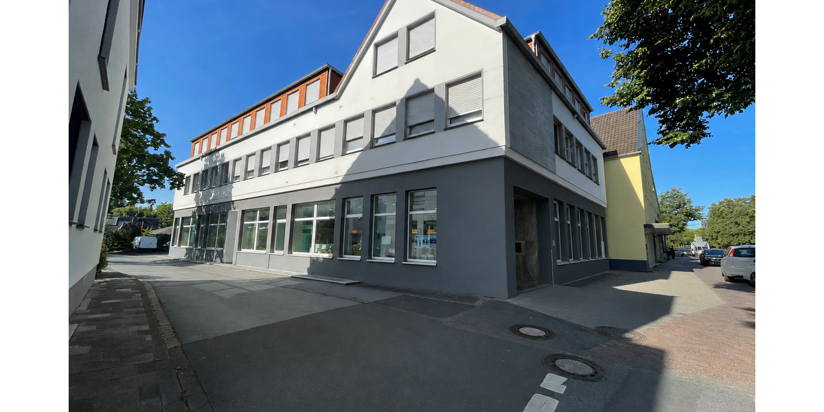 Einfamilienhaus Lippstadt - 24 Zimmer, 689 m&sup2;, 1.350.000&euro; | Angebot:27389675