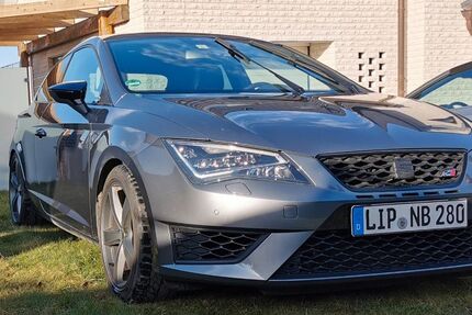 Seat Leon 113.000 km 15.800 &euro; Lage 32791