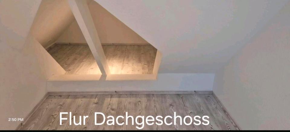 Einfamilienhaus Lage - 7 Zimmer, 144 m&sup2;, 530.000&euro; | Angebot:26750436