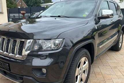 Jeep Grand Cherokee 199.735 km 12.900 &euro; Versmold 33775