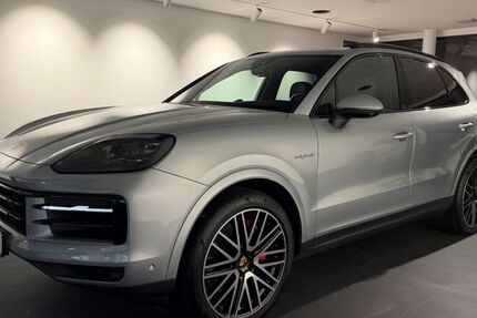 Porsche Cayenne 11.515 km 102.800 &euro; Bielefeld 33719