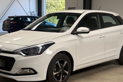 Hyundai i20 41.562 km 7.990 &euro; Bielefeld 33649