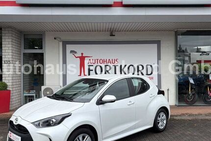Toyota Yaris 4.980 km 20.980 &euro; Bielefeld 33689