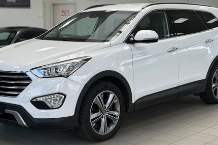 Hyundai Grand Santa Fe 174.000 km 12.490 &euro; Rietberg 33397