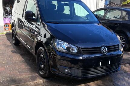 VW Caddy 201.338 km 5.500 &euro; Bielefeld 33718