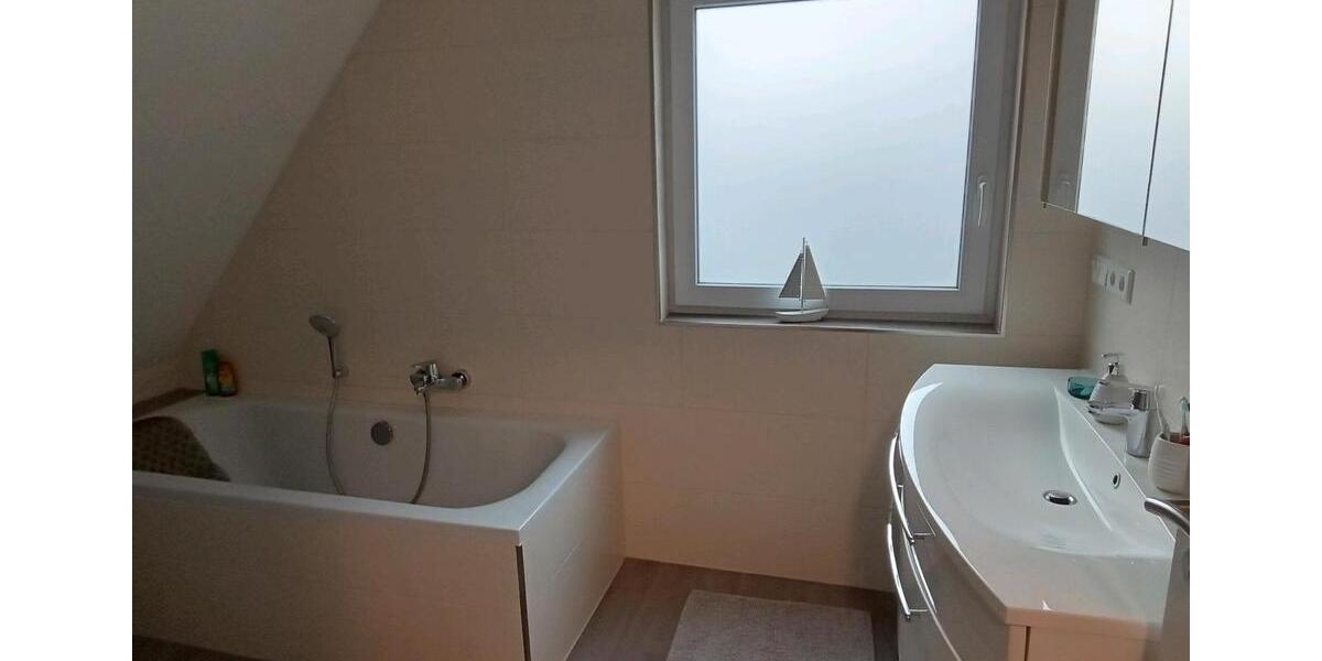 Einfamilienhaus Lage - 5 Zimmer, 132 m&sup2;, 395.000&euro; | Angebot:27426561