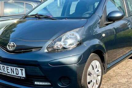 Toyota Aygo 51.788 km 7.490 &euro; Steinhagen 33803
